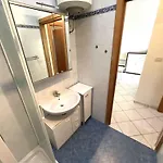 Apartman In 54706